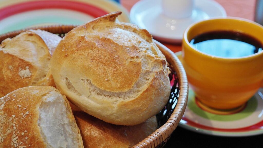 Genießen Mitarbeiter besondere Vorteile? Z. B. ein kostenfreies Frühstück?